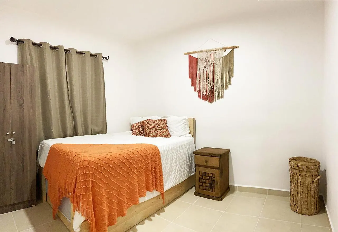 Baja Colibri - Condo Playero Con Piscina, Parking Y Parque Playa del Carmen 0*,